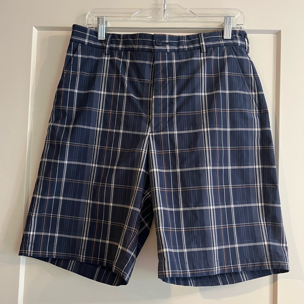 Pebble Beach Navy Plaid Performance Shorts (Size 32)